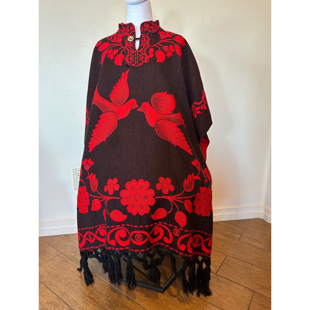 Woven Poncho Women OS Red Black Folk Art Reversible Bird Floral Fringe
